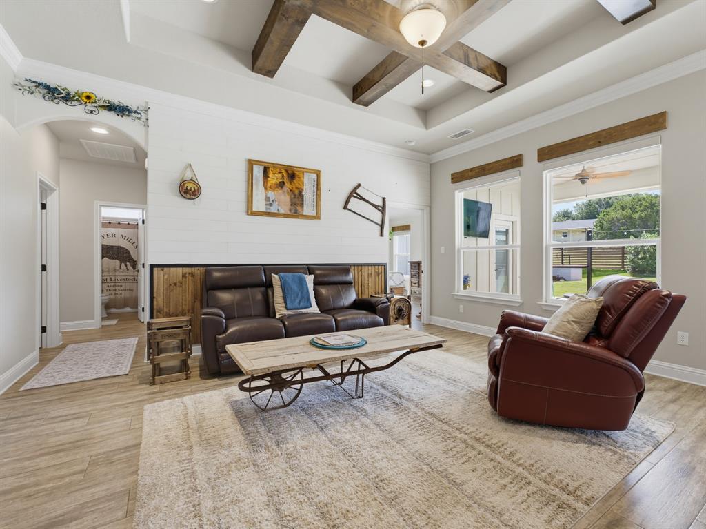 2807 Sky Harbour Drive