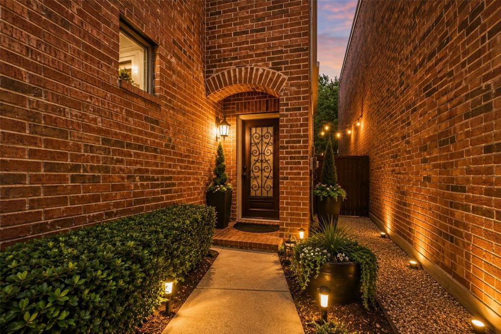 250 Churchill Loop