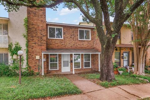 Photo of 3118 Roundtree Lane, Garland, TX 75044 (MLS # 21240956)