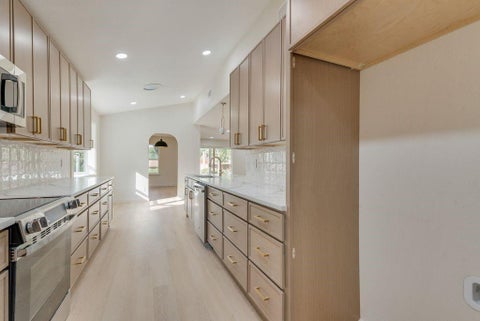 Tiny photo for 804 Brook Valley Lane, Dallas, TX 75232 (MLS # 21395167)