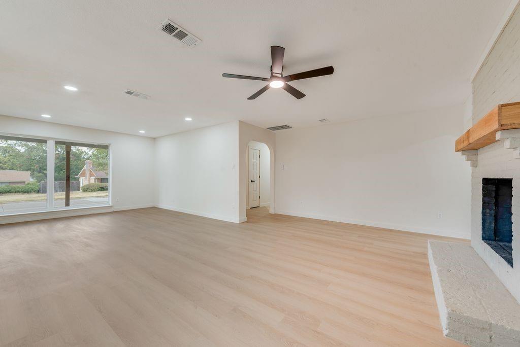 804 Brook Valley Lane