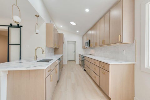Tiny photo for 804 Brook Valley Lane, Dallas, TX 75232 (MLS # 21395167)