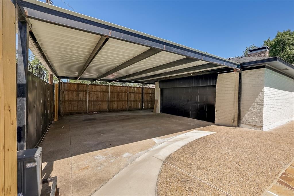5610 Enchanted Lane