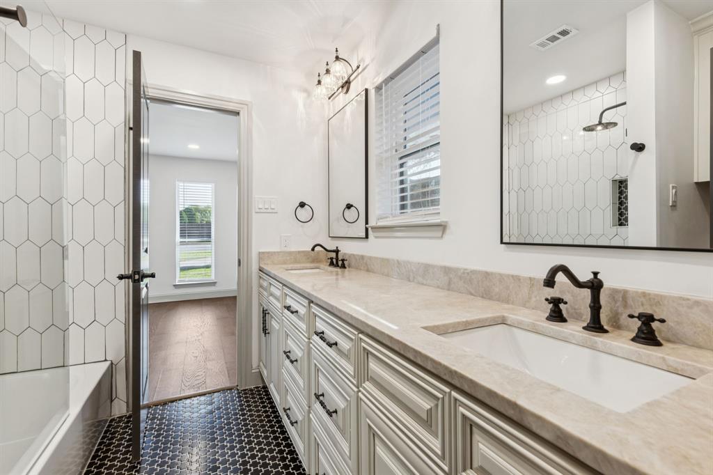 Royal Hills 3rd Inst - Residential