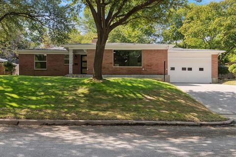 1800 Versailles Road Fort Worth TX 76116