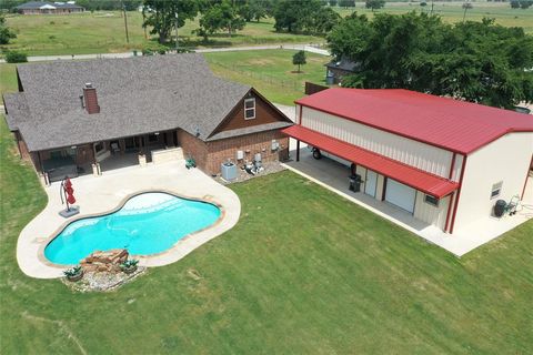 531 School House Road Paradise TX 76073