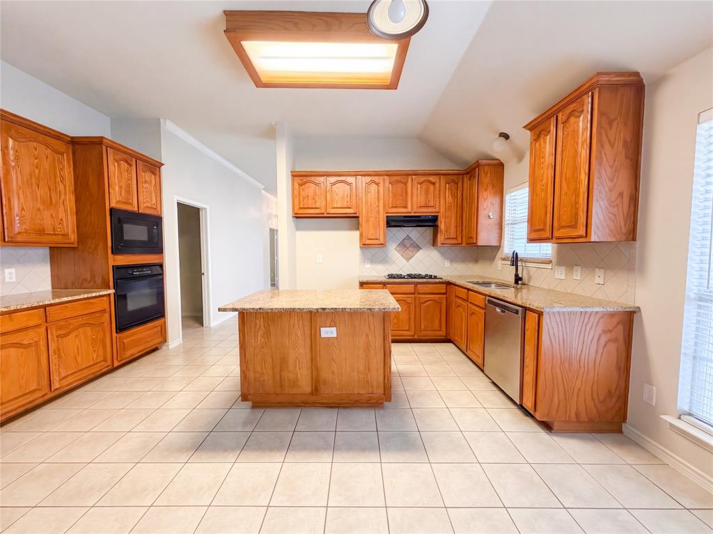 8404 Blacktail Trail