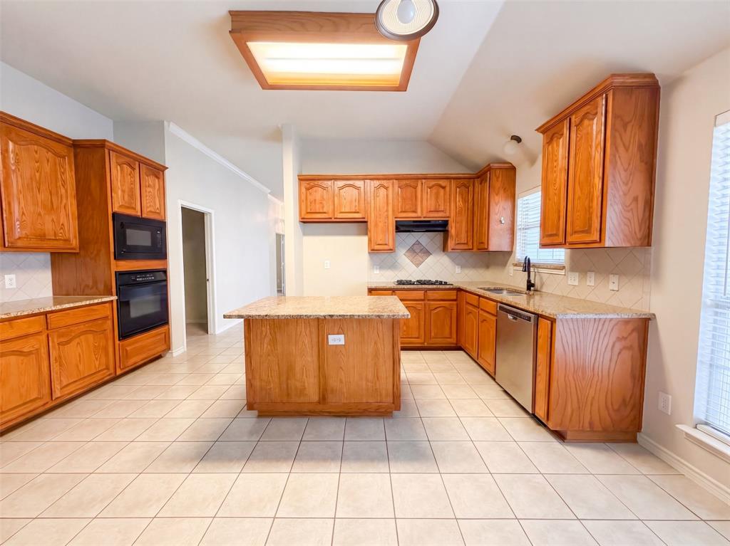 8404 Blacktail Trail