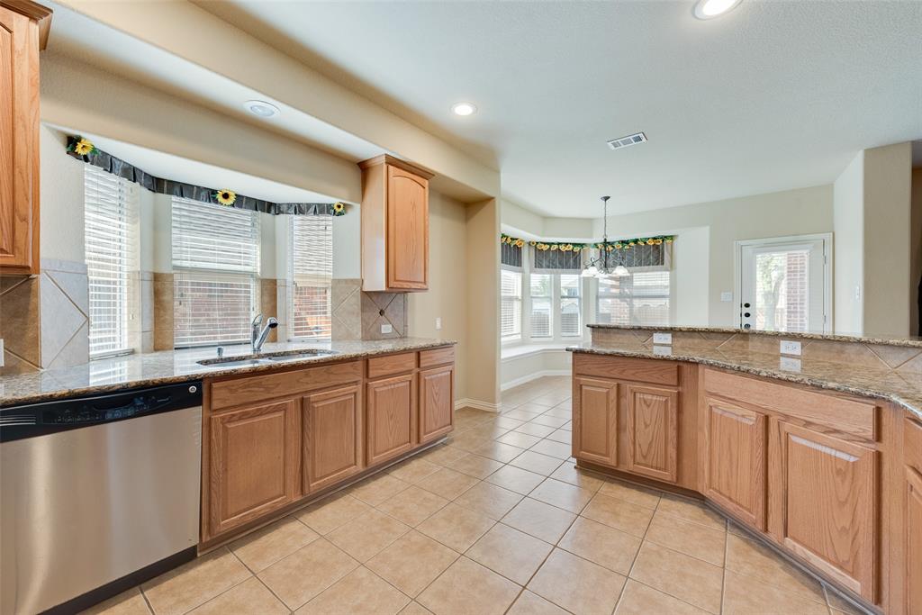 Oak Meadows Arlington - Residential