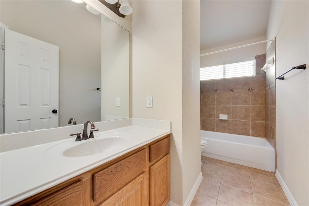 Oak Meadows Arlington - Residential