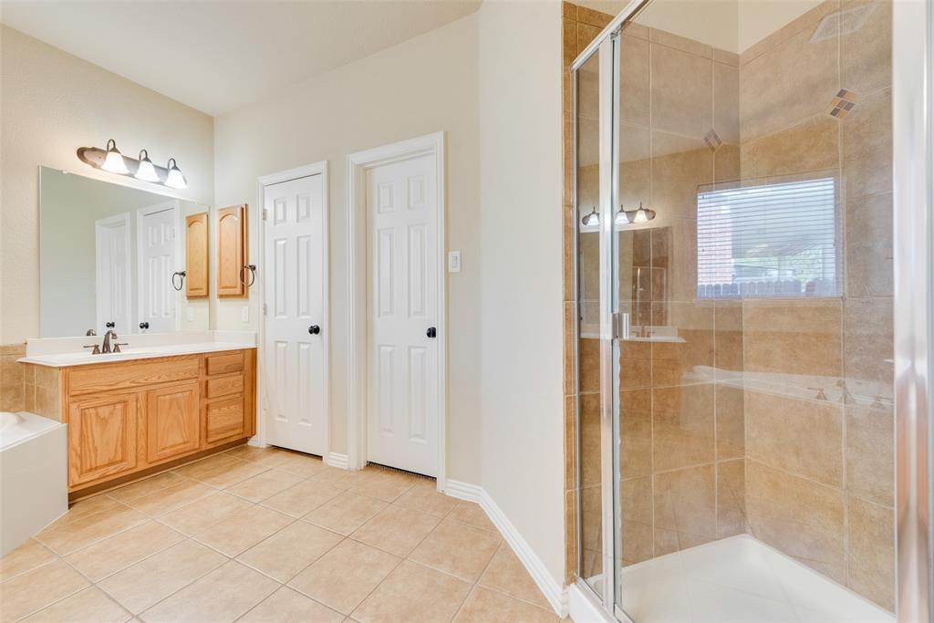 Oak Meadows Arlington - Residential