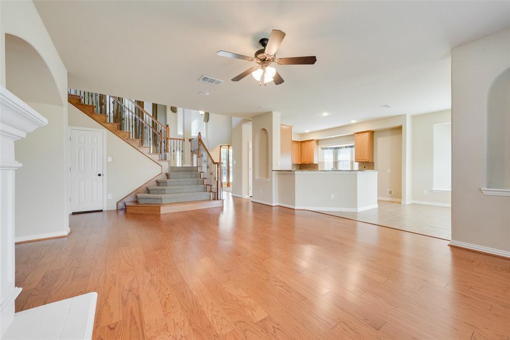 Oak Meadows Arlington - Residential