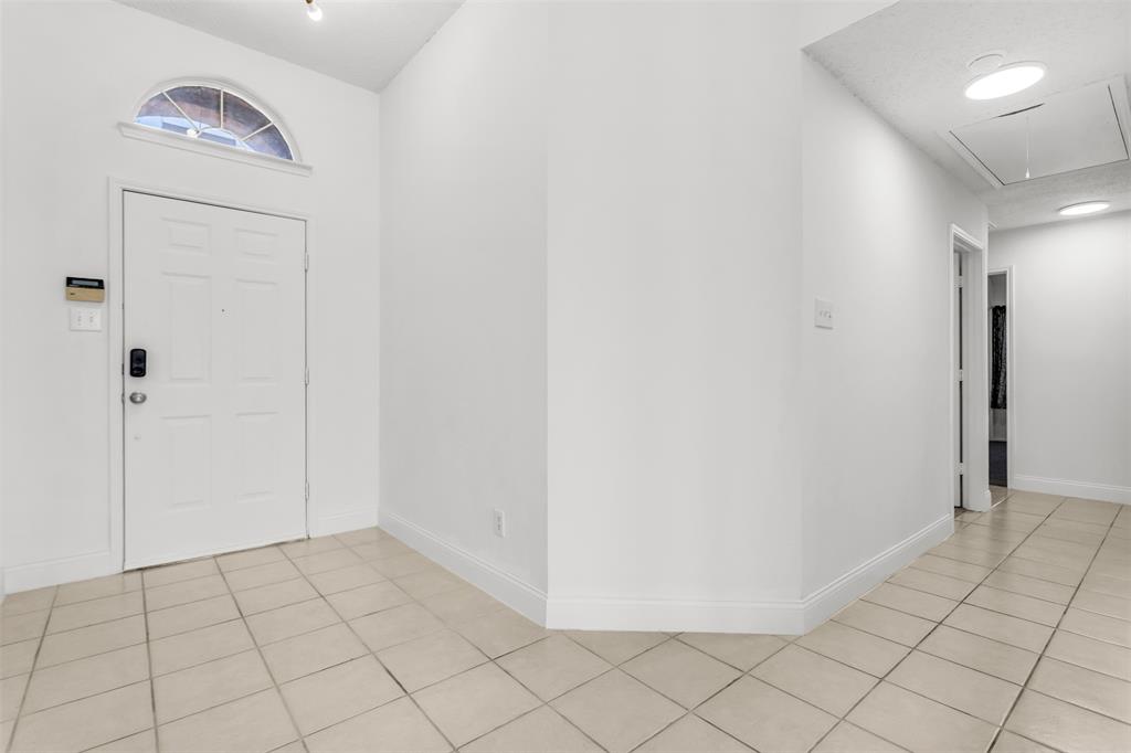 1510 Autumnmist Drive