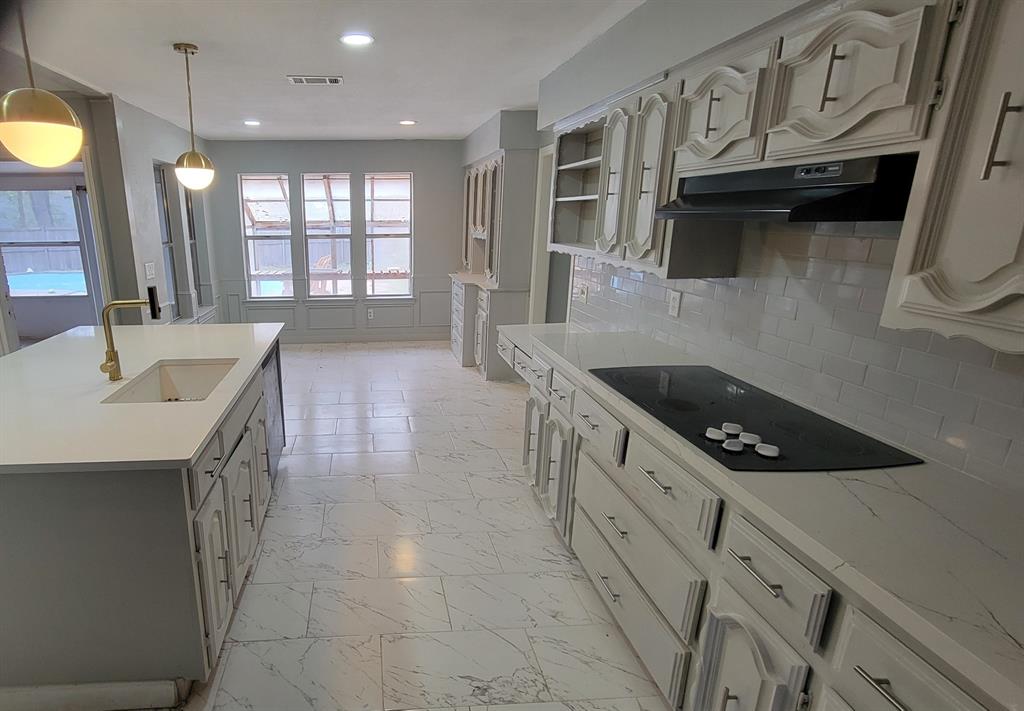 1333 Thunderbrook Drive