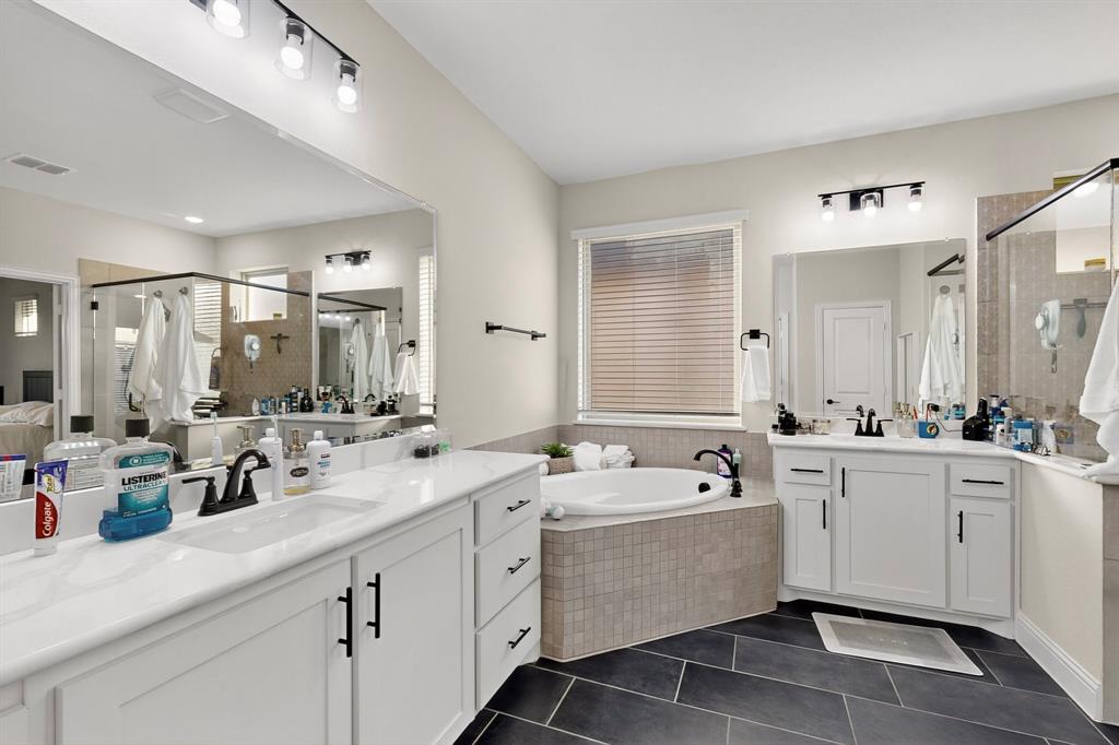 Devonshire Village 14 - Residential