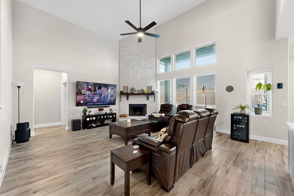 Devonshire Village 14 - Residential