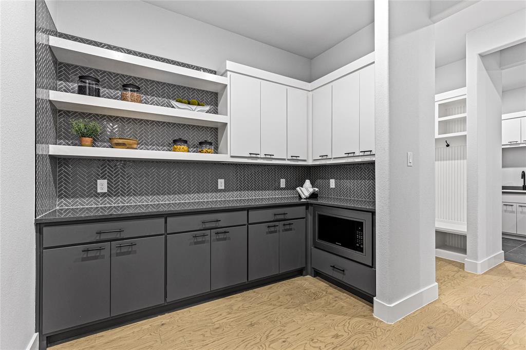 Creek Meadows West - Residential