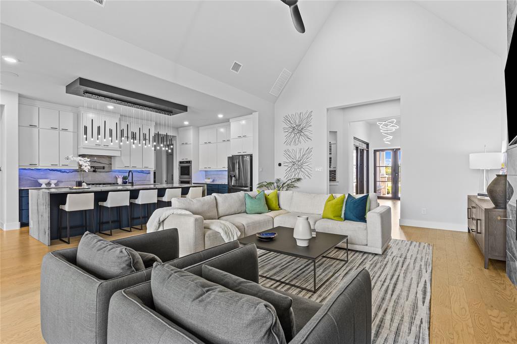 3022 Elm Creek Court