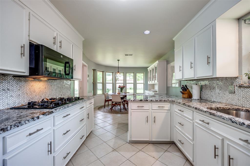 Lovers Lane East - Residential Lease