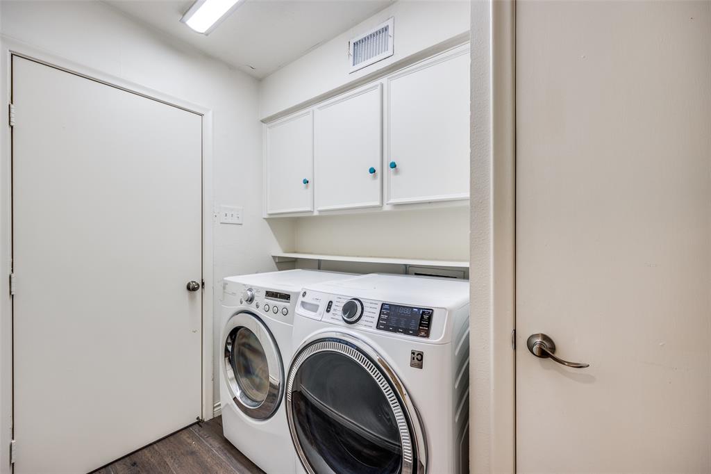 Lovers Lane East - Residential Lease