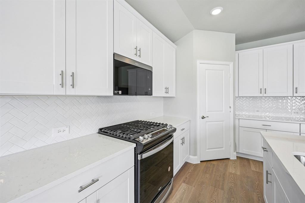 Simpson Crossing - Residential