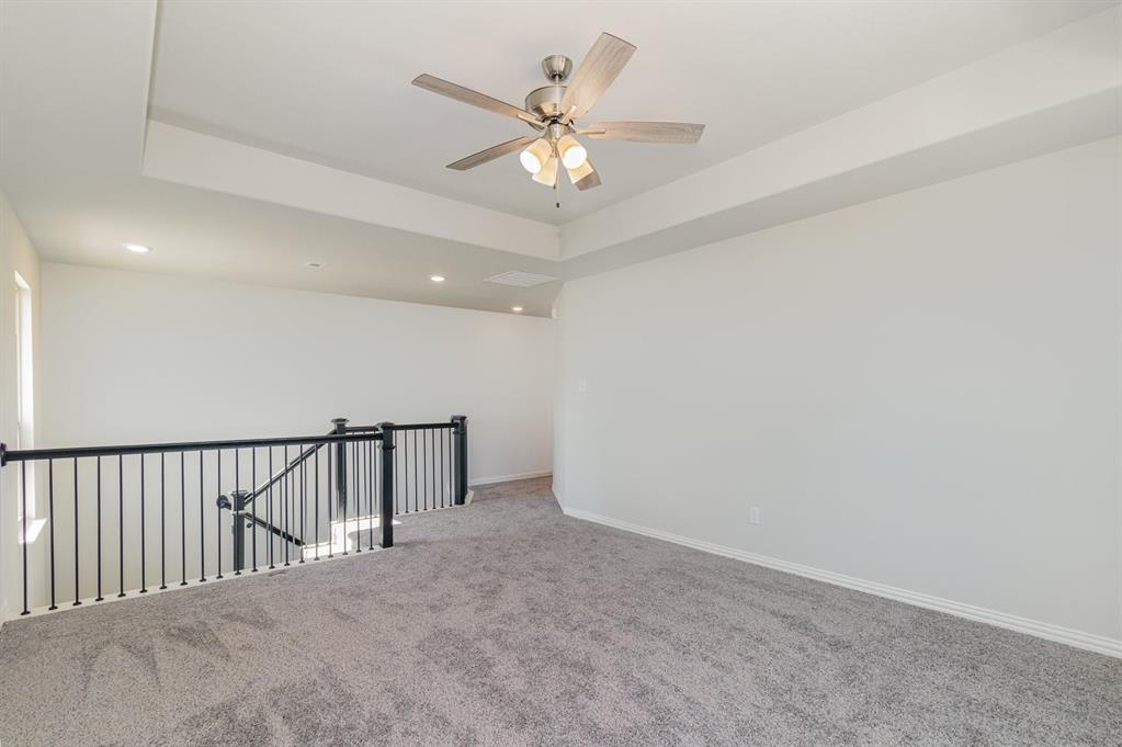 COURTS OF BONNIE BRAE - Residential