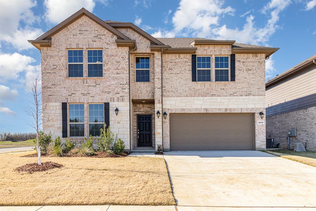 COURTS OF BONNIE BRAE - Residential