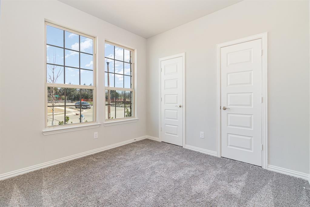 COURTS OF BONNIE BRAE - Residential