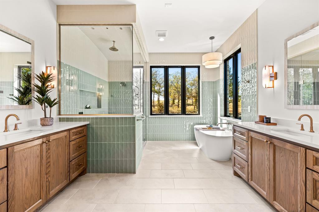 La Madera - Residential