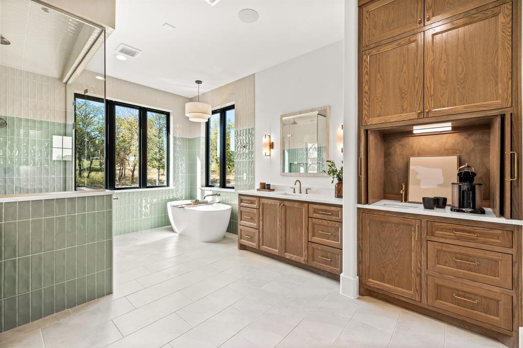 La Madera - Residential
