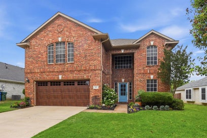 205 Benton Drive Roanoke TX 76262