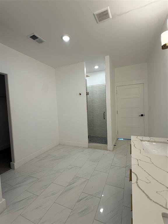 Fj Tholls Sub - Residential