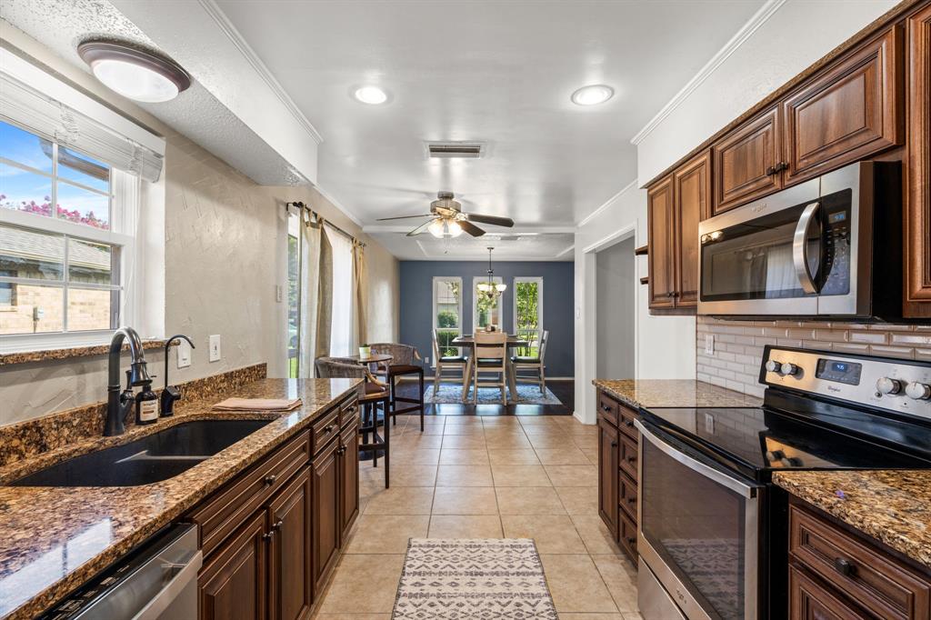 1810 Tiburon Bend