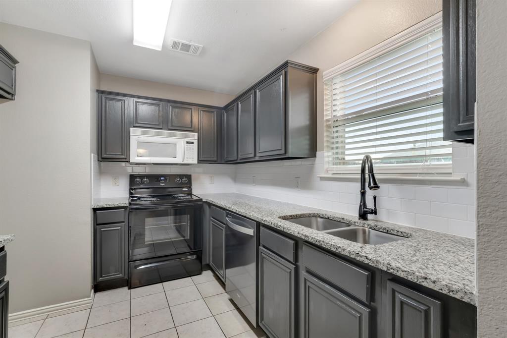 Bent Crowbar Add Sec 1 - Residential Lease