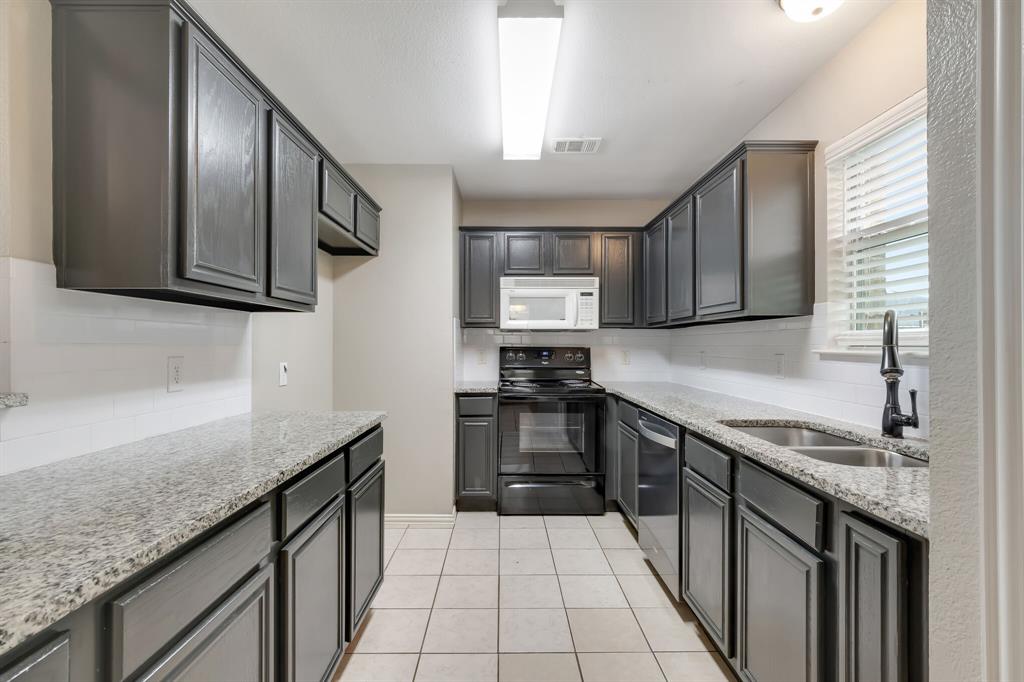 Bent Crowbar Add Sec 1 - Residential Lease