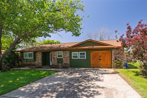 6537 Cathy Drive Watauga TX 76148