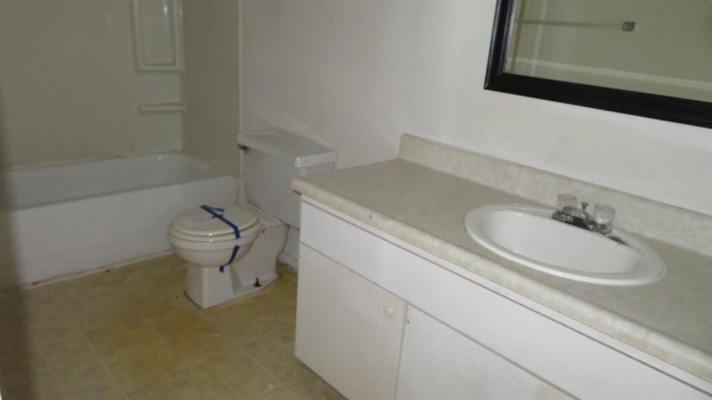 Mountain Creek Twnhs - Residential