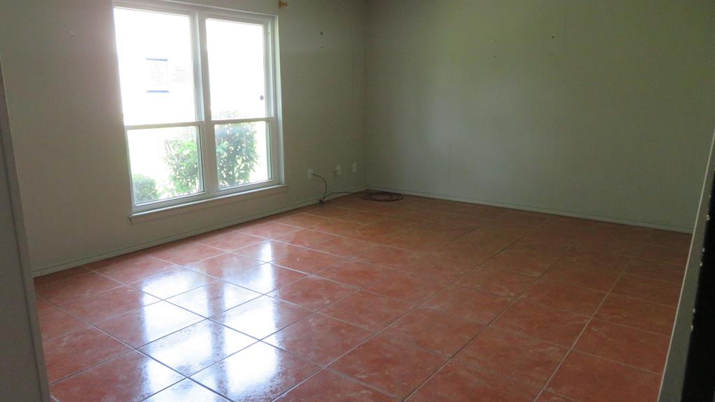 109 W Mountain Creek Drive 13