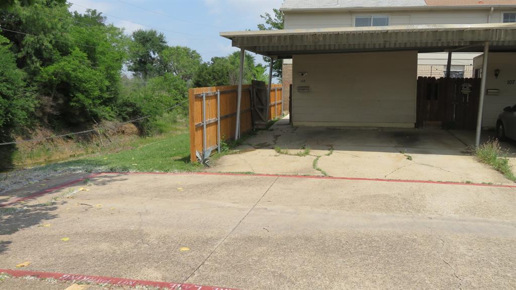 Mountain Creek Twnhs - Residential
