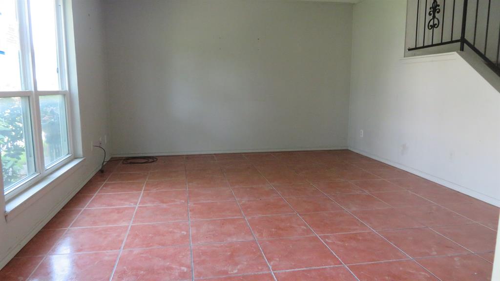 109 W Mountain Creek Drive 13