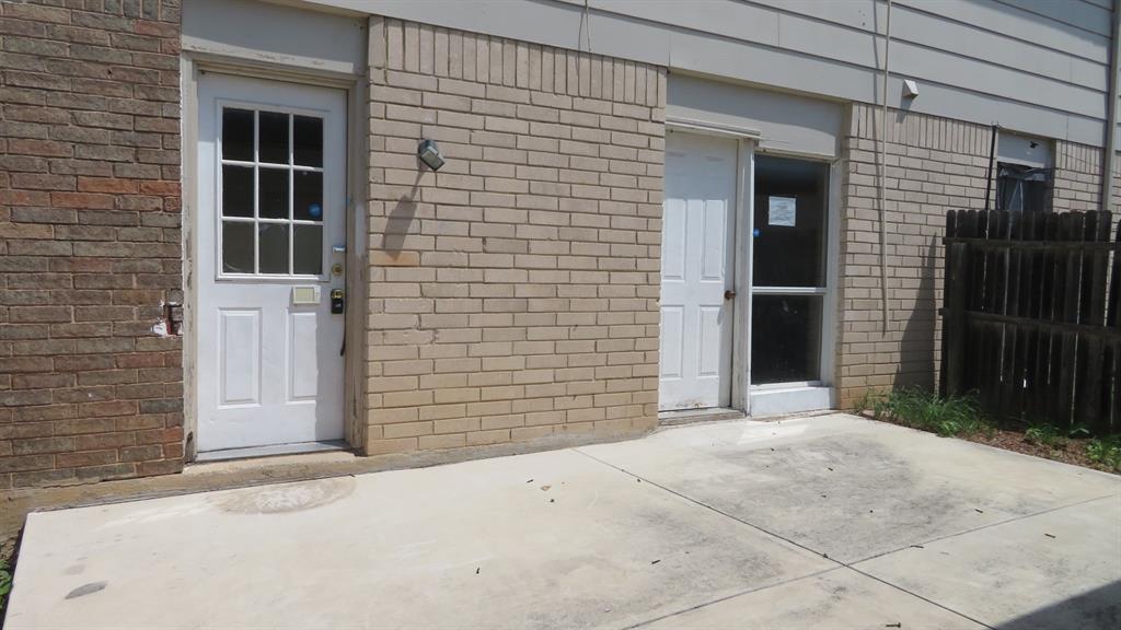 Mountain Creek Twnhs - Residential