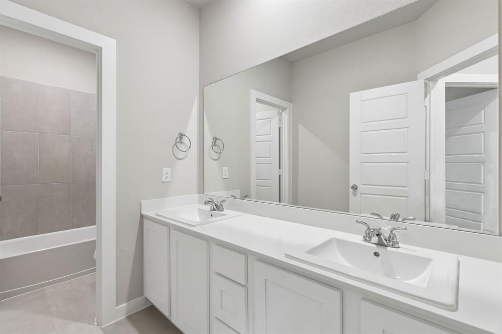 Tesoro at Chisholm Trail Ranch - Residential