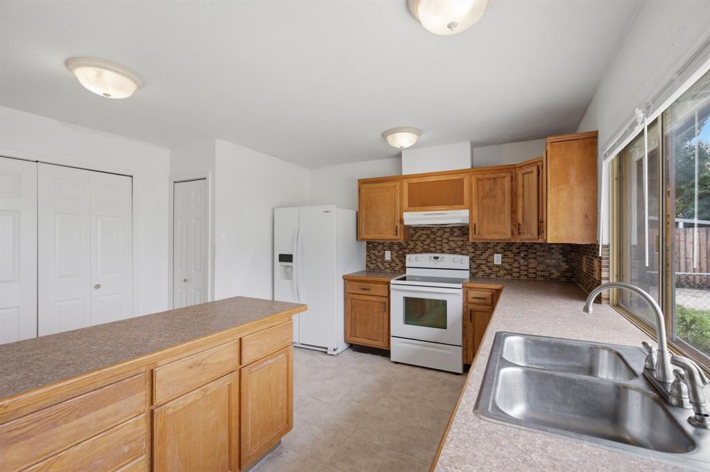 5052 Arbor Glen Road