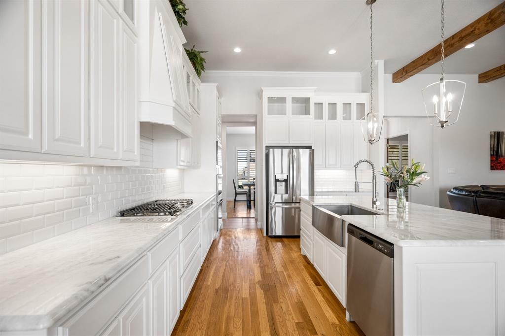 3216 Stardust Lane