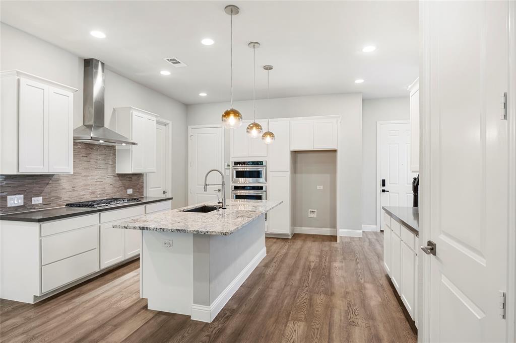 8145 Snapdragon Way