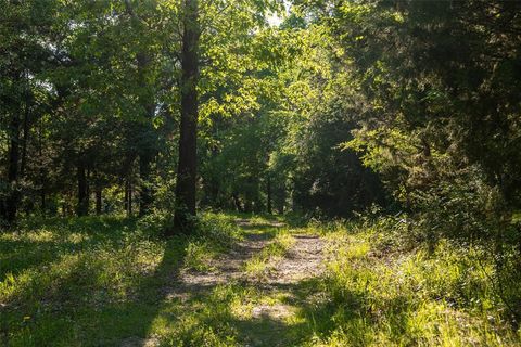 Tiny photo for 0 County Road 2402, Canton, TX 75103 (MLS # 21035711)