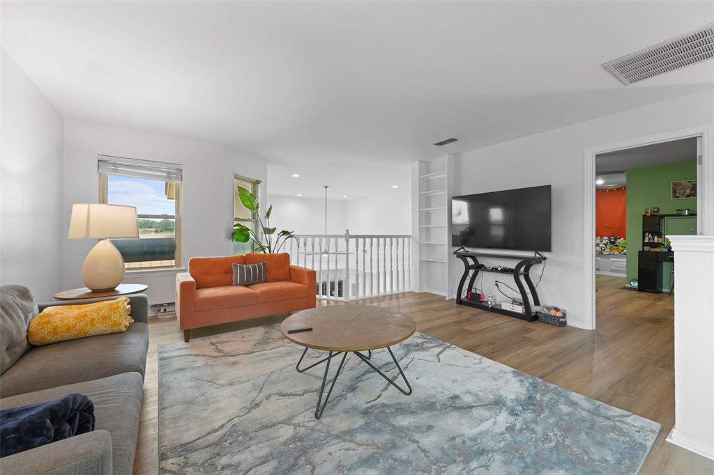 4895 Meadow Breeze Court
