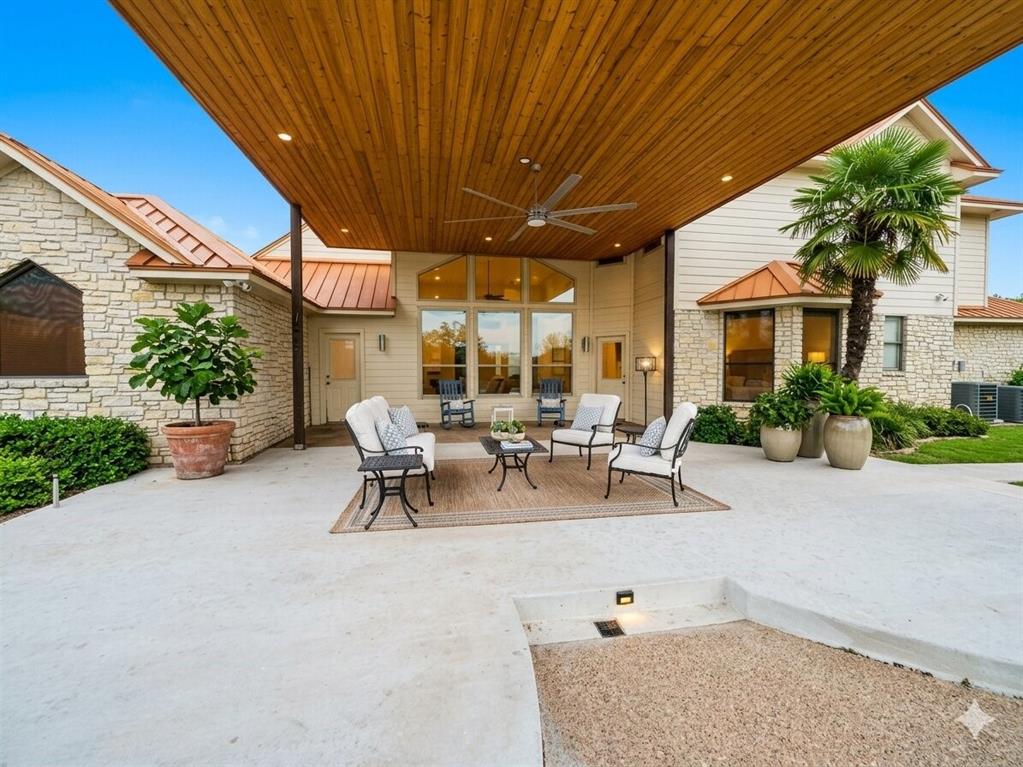 4895 Meadow Breeze Court