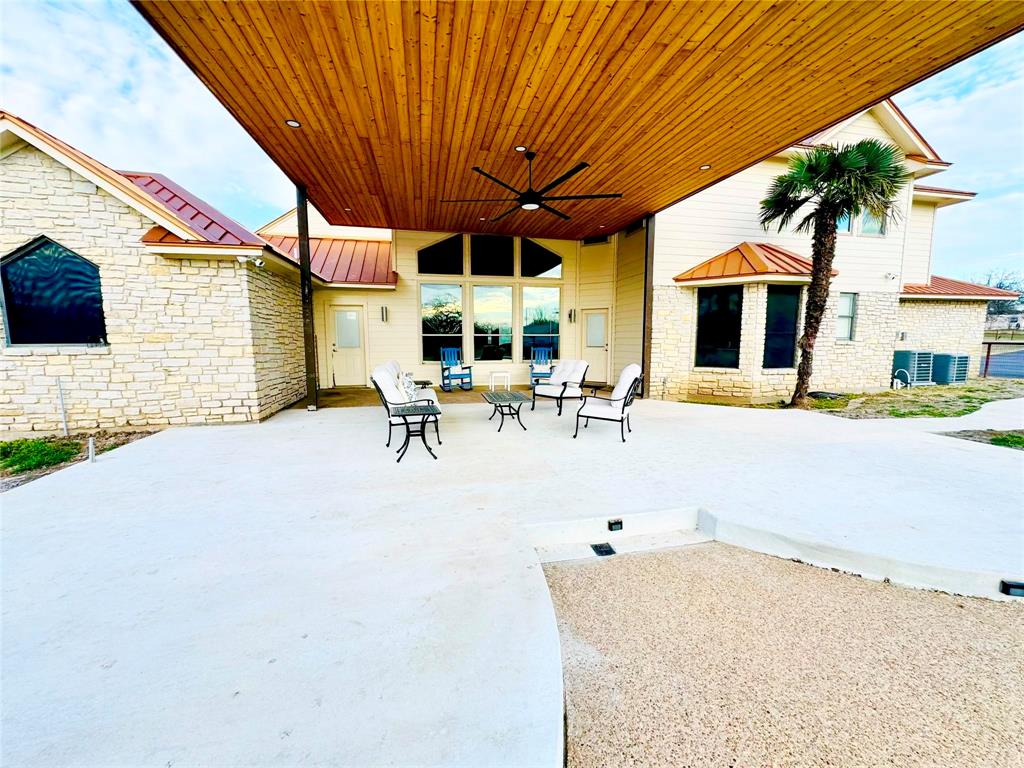 4895 Meadow Breeze Court