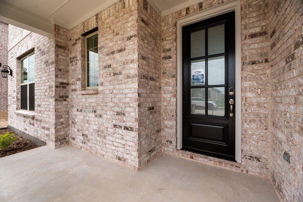 1070 Birdie Street
